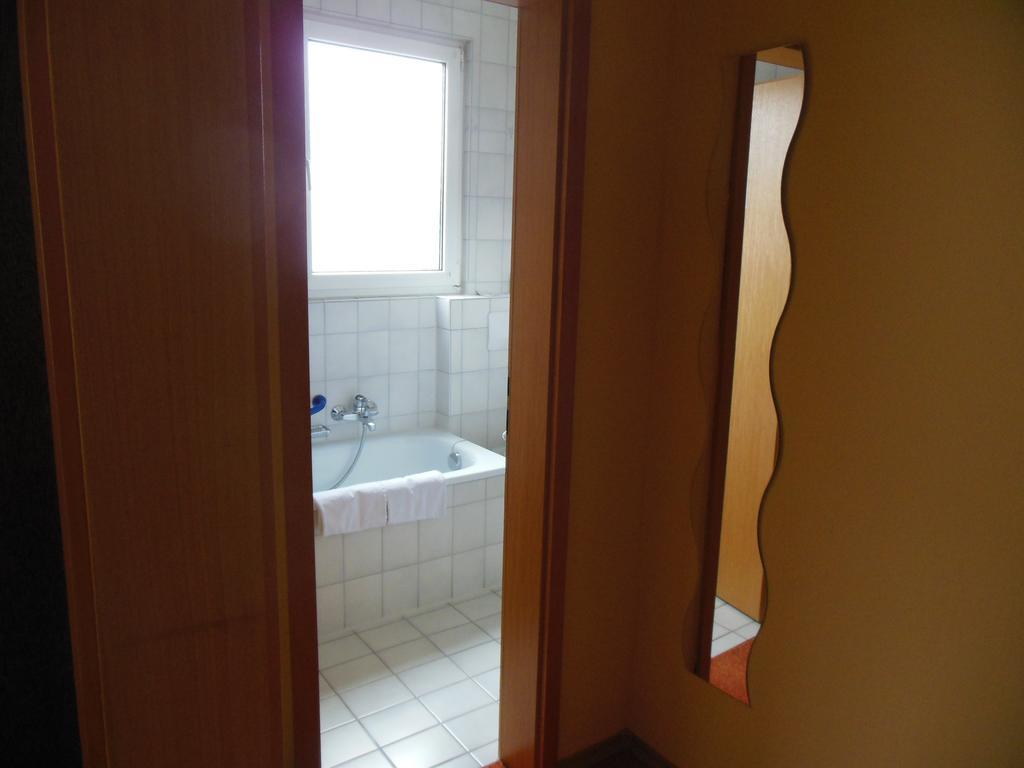 Grüner Baum Otel Stetten  Dış mekan fotoğraf