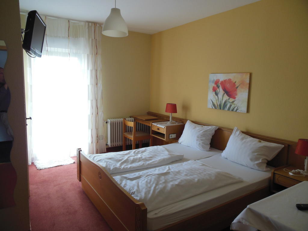 Grüner Baum Otel Stetten  Oda fotoğraf