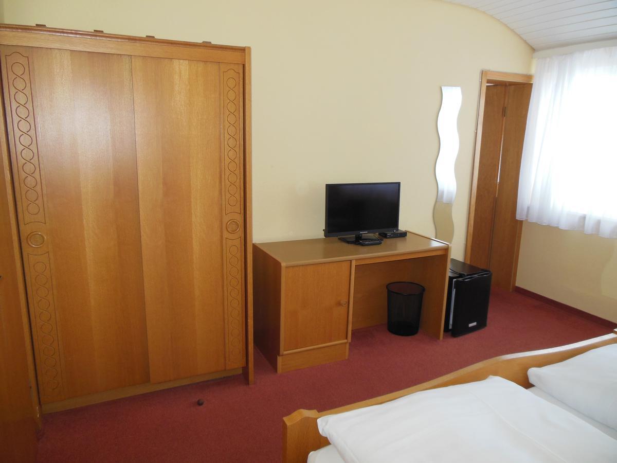 Grüner Baum Otel Stetten  Dış mekan fotoğraf